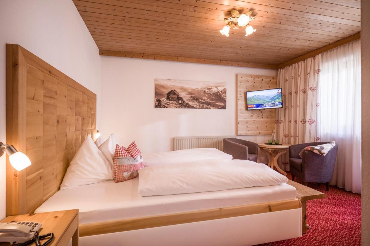 Hotel Landhaus Zillertal Fügen Exteriér fotografie