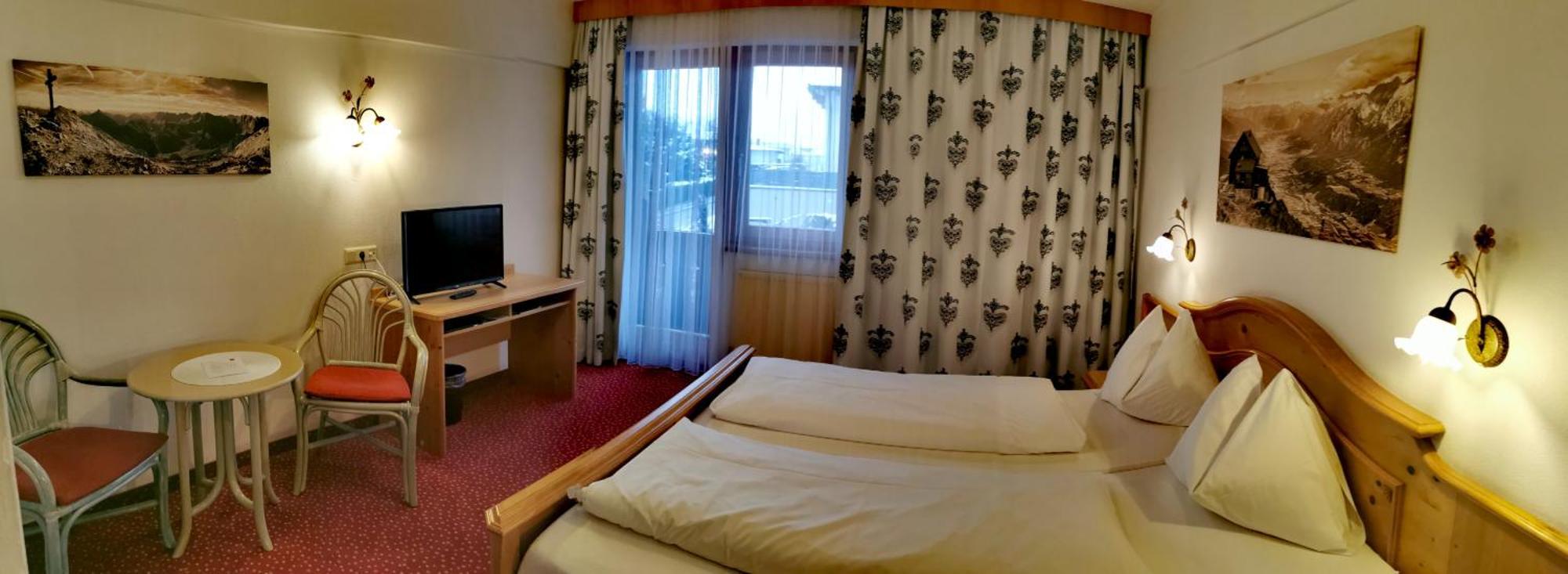 Hotel Landhaus Zillertal Fügen Exteriér fotografie