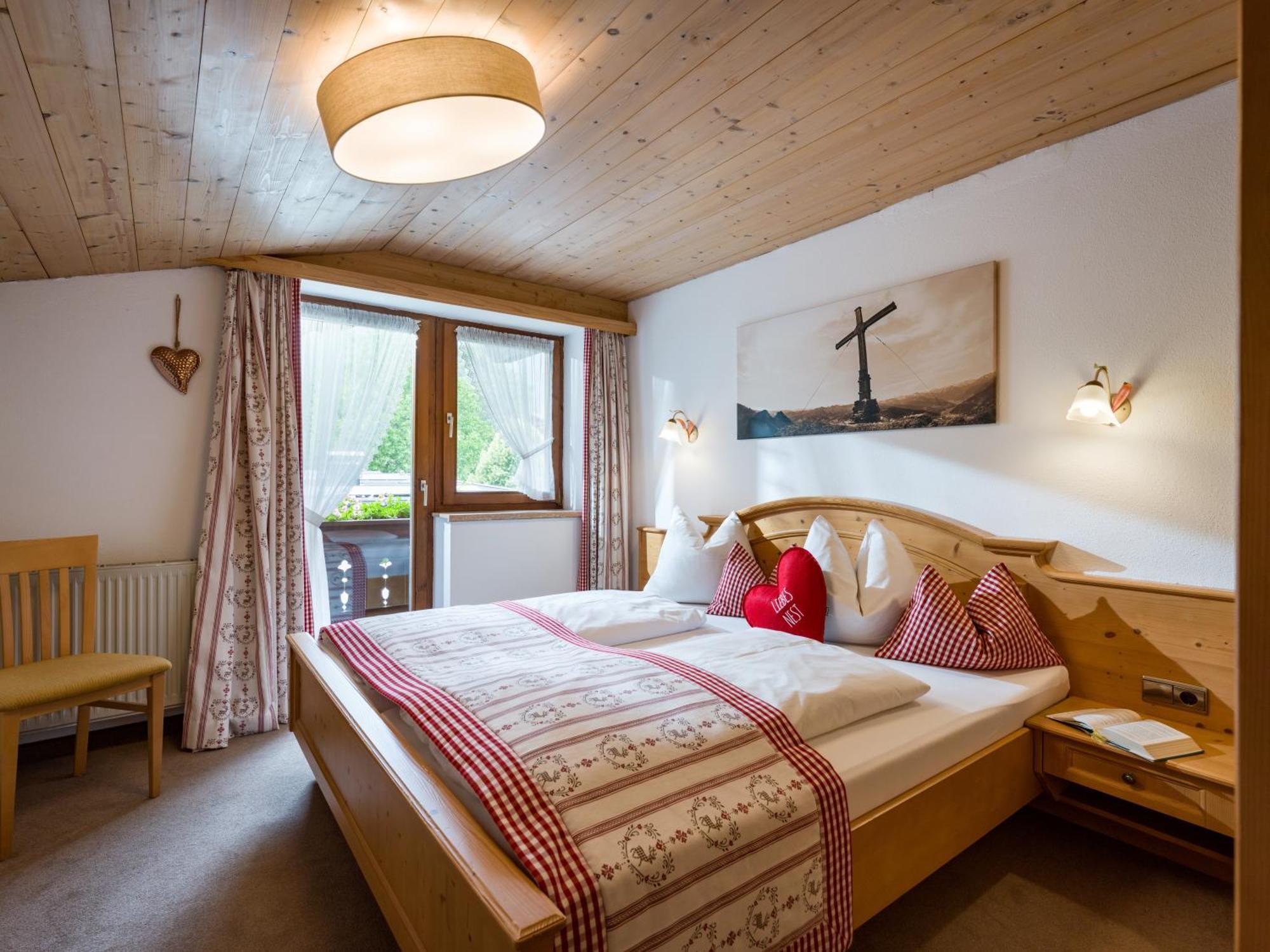 Hotel Landhaus Zillertal Fügen Exteriér fotografie