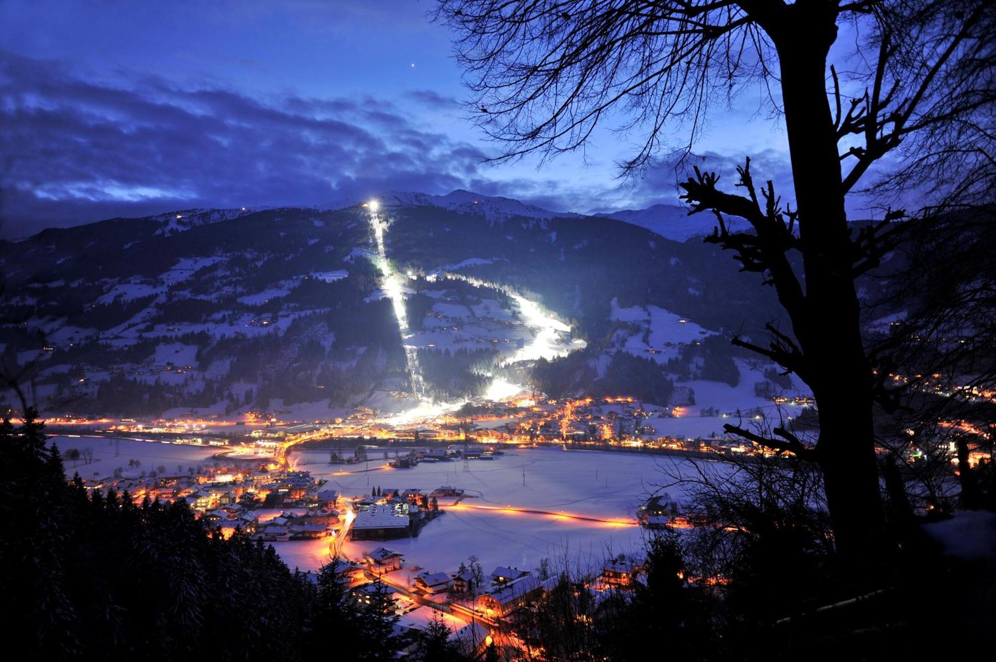 Hotel Landhaus Zillertal Fügen Exteriér fotografie